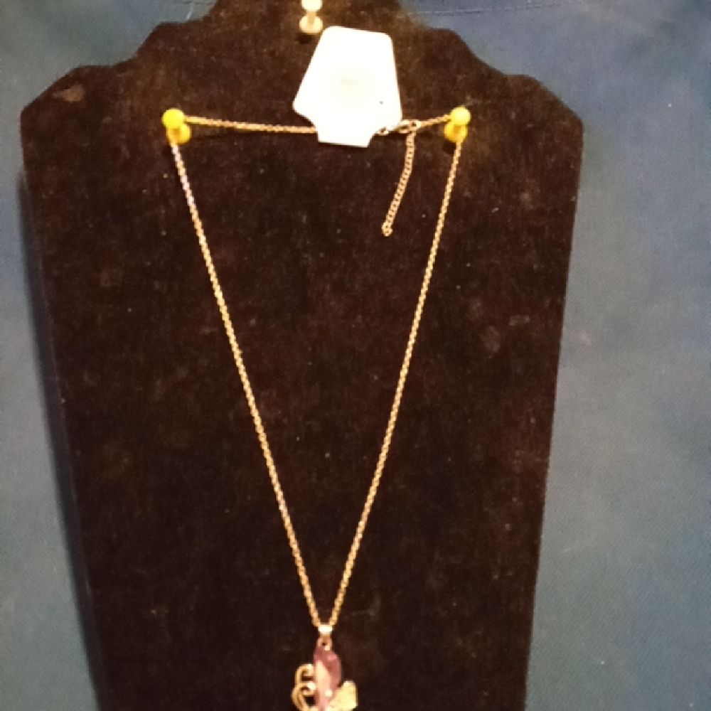 Jewelry - Picture 16 of 16